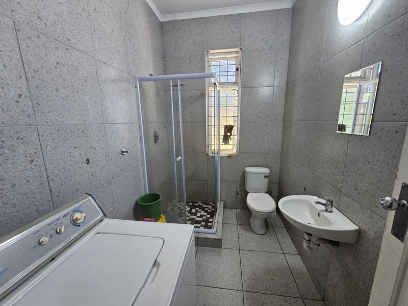 To Let 3 Bedroom Property for Rent in Rondebosch Western Cape